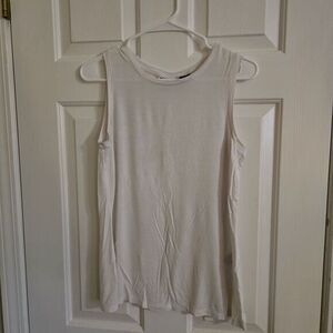 Adrienne Vittadini Womens‎ White Sleeveless Tank - Size Medium